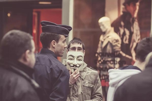 什么是XSS攻击?什么是CSRF攻击?什么是sql注入?如何防范